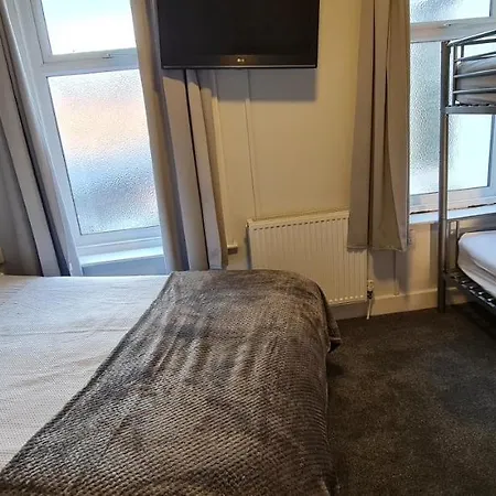 Ocean Bay Guest house 3*