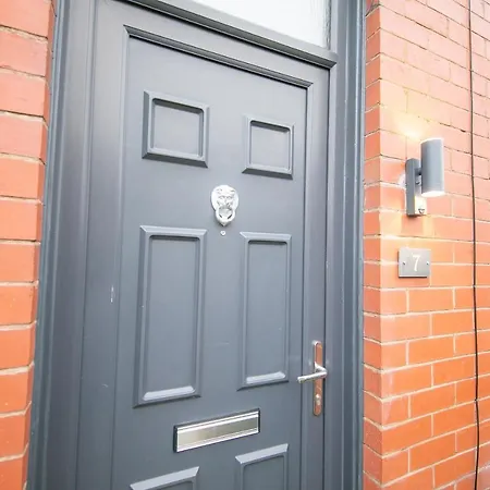 Stunning House Near Attractions *