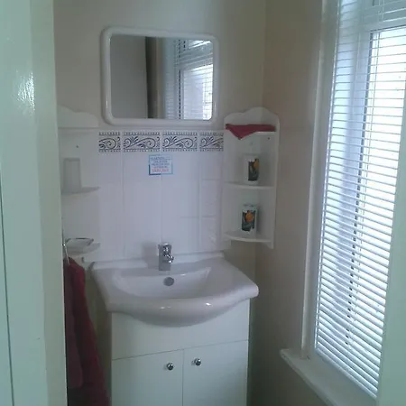 Del Savannah Bed & Breakfast Blackpool