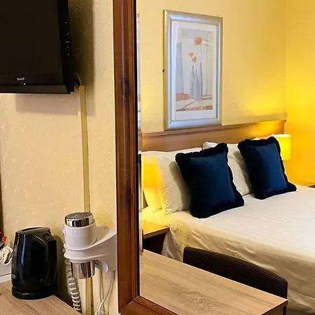 Otel Sutcliffe Blackpool