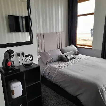 The Fame B&B 블랙풀