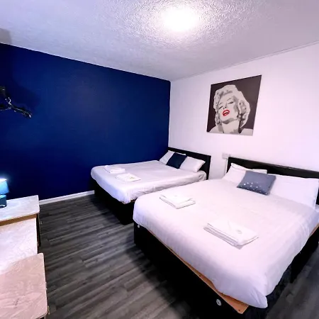 Calypso Hotel