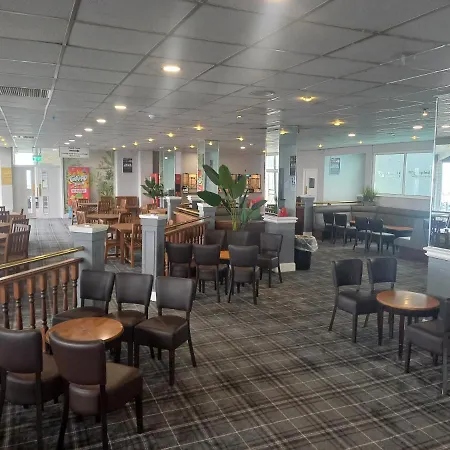 诺布莱克城堡酒店及水疗中心 3* 黑潭