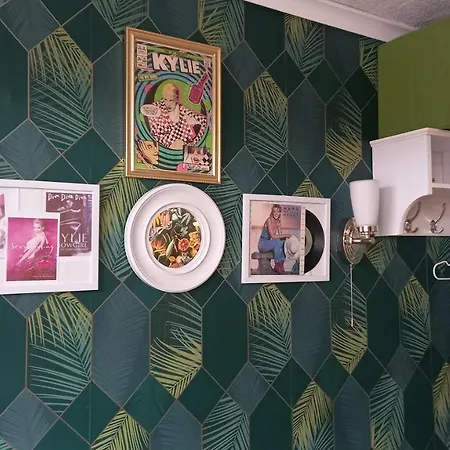 Гостевой дом A&p At The Sheron House