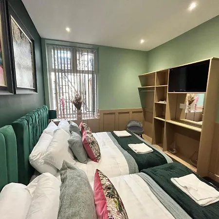 Strawberry Fields By Sasco Apartment Blackpool