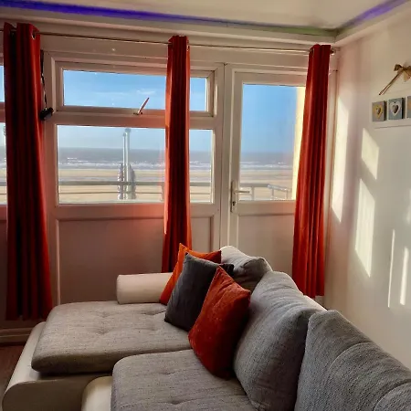 Kennedy House By Service Apartament