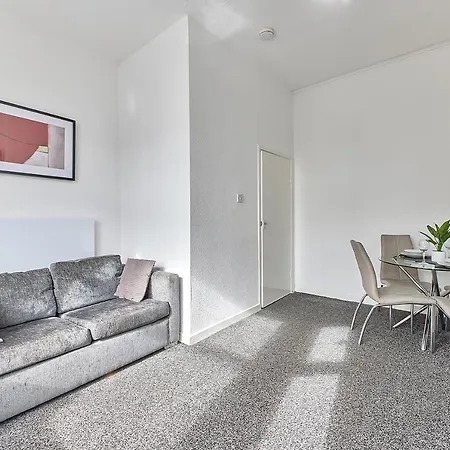 Pleasure Apartment