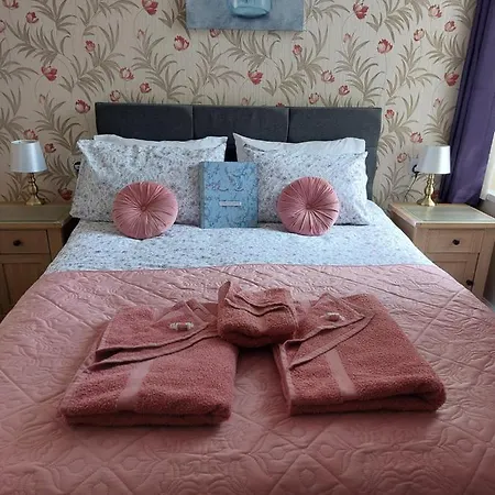 Ponderosa Guest house