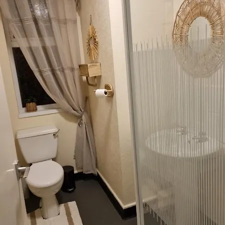 The New Sandygate Flats Apartment *