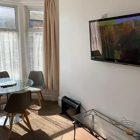 Apartment Delamere Flat *