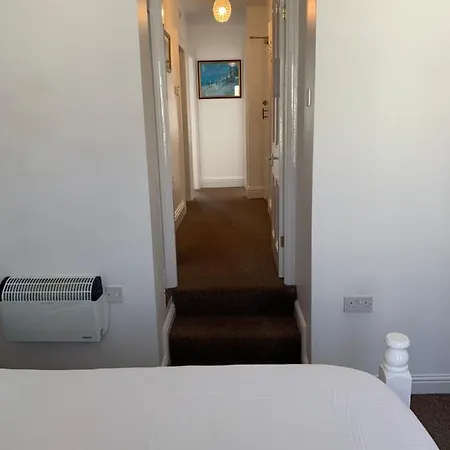 Delamere Flat Apartment Blackpool