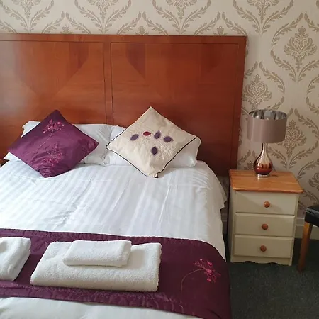 Hotel242 Hotel
