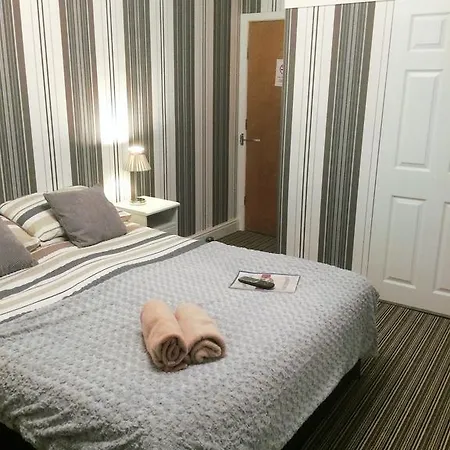 Guest house Glenheath 3*