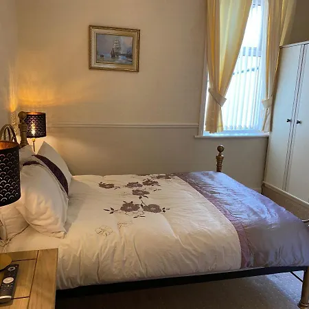 The Laurels Guest house