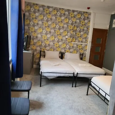 Tulip Hotel 3*