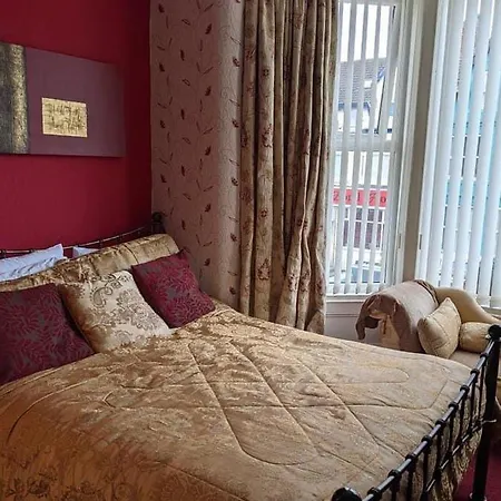 The Astor Oda ve Kahvaltı