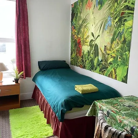 Bed & Breakfast The Blue Moon 2*