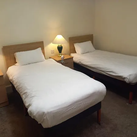 诺布莱克城堡酒店及水疗中心 3* 黑潭