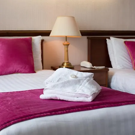 ホテル Sheraton 3*