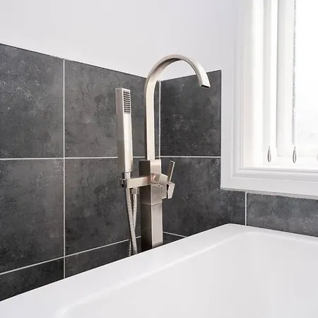 Franks 4 - Roof Terrace - Sleeps 6 Apartment Blackpool