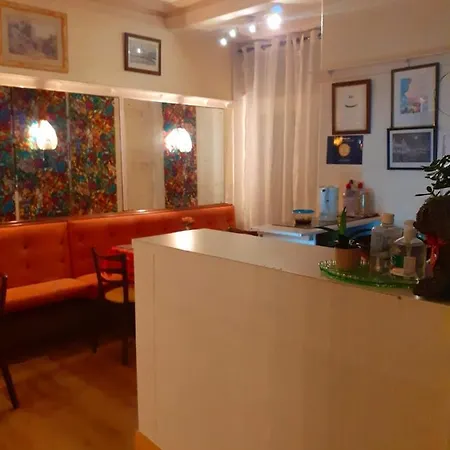 Lynwood & Hotel 3*