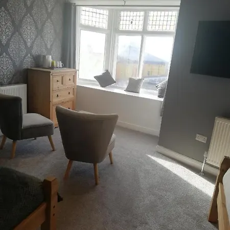 Bed & Breakfast Camelot Seafront