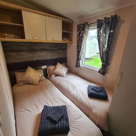 Flawless Caravan Hire *