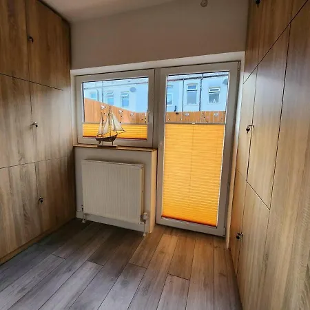 Immaculate 2-bed House In Holiday home