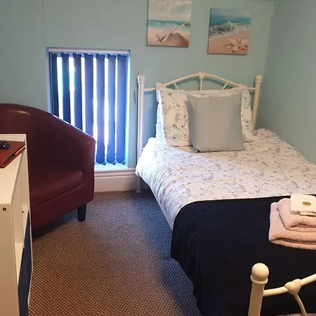 New Bond 3* Blackpool