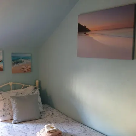 Bed & Breakfast New Bond 3*