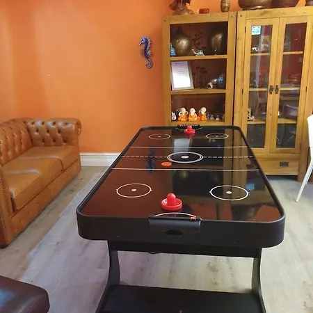 New Bond Bed & Breakfast Blackpool