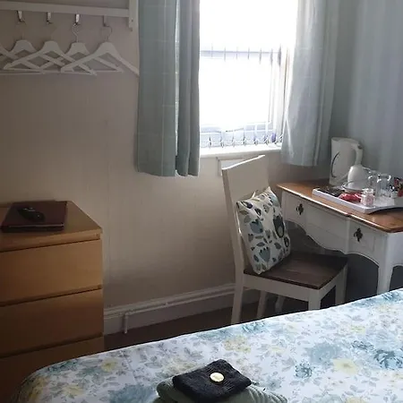 New Bond Bed & Breakfast