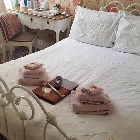 New Bond Bed & Breakfast