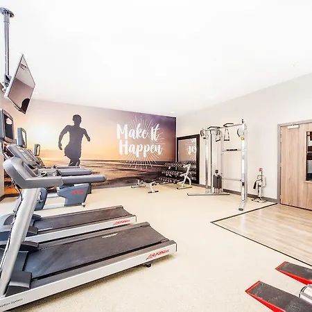 Hampton By Hilton 3*