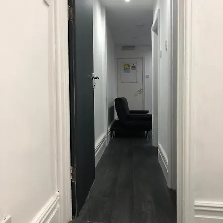 Ground Floor 2, Lynton * Blackpool