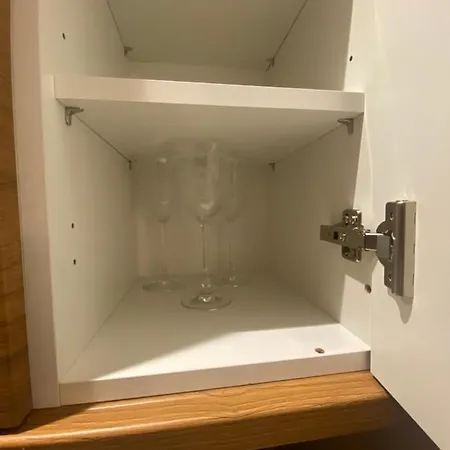 2 Bedroom New Flat In Town Center *