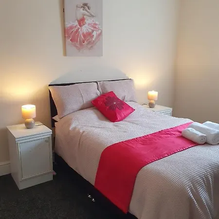 2 Bedroom Ff * Blackpool
