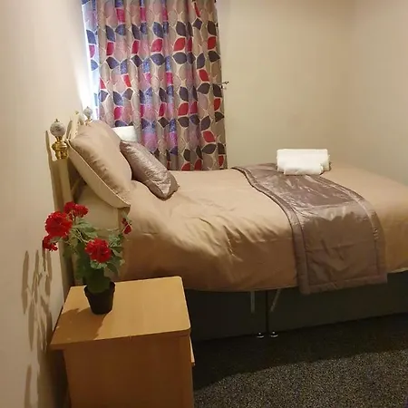 2 Bedroom Ff * Blackpool