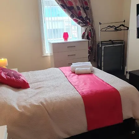 2 Bedroom Ff * Blackpool