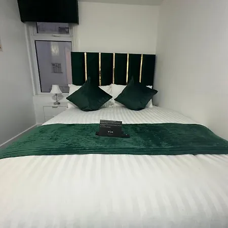 Hotel Luxe