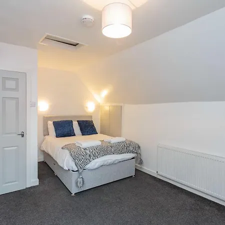 Cherry - Blueberry Apartment Blackpool