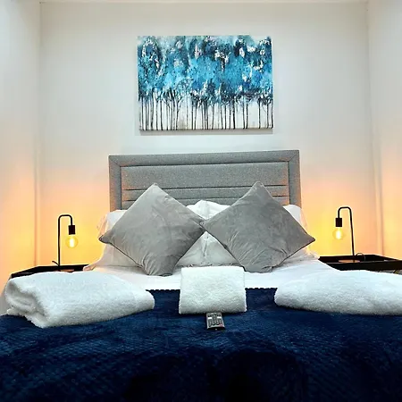 York Street By Service Apartment *