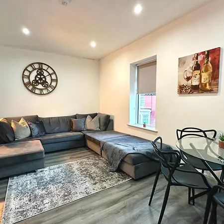 York Street By Service Apartment