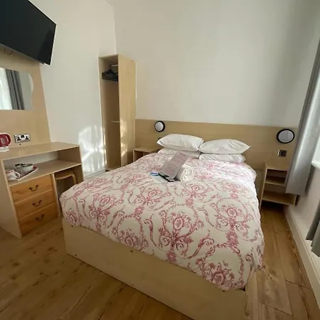Hotel The Danescourt 3*