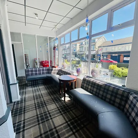 Hotel The Danescourt 3*