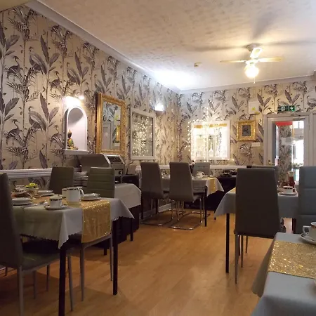 The Rockley 2* Blackpool