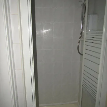 Bed & Breakfast No12 South Shore 3*
