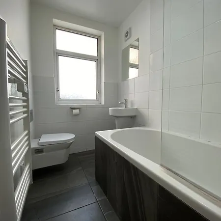 Apartment Aquarius - Sea View - Sleeps Seven
