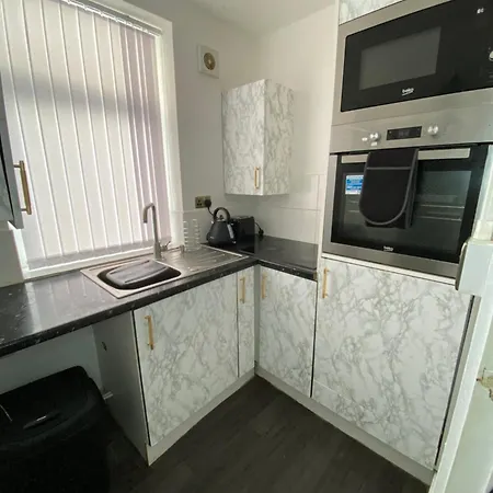 Apartment Aquarius - Sea View - Sleeps Seven *