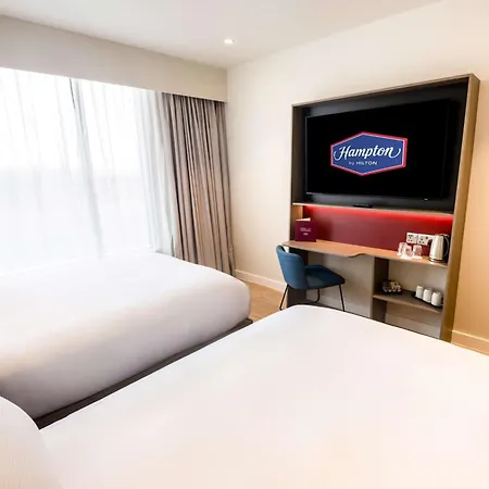 Hotel Hampton By Hilton 3*